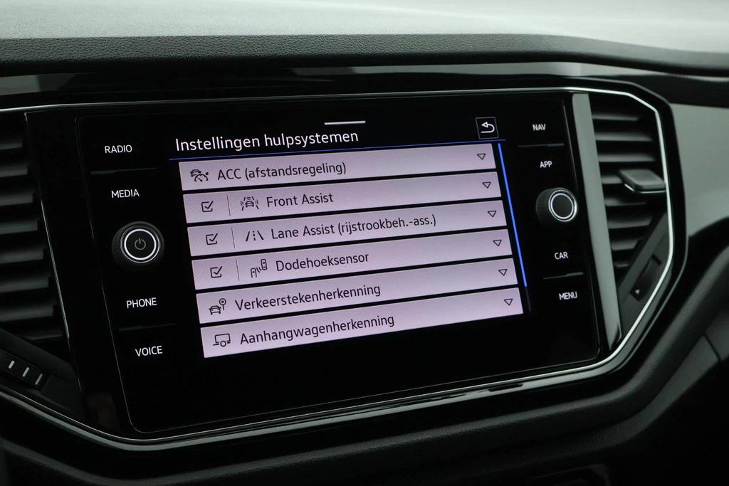 Volkswagen T-Roc – foto 31