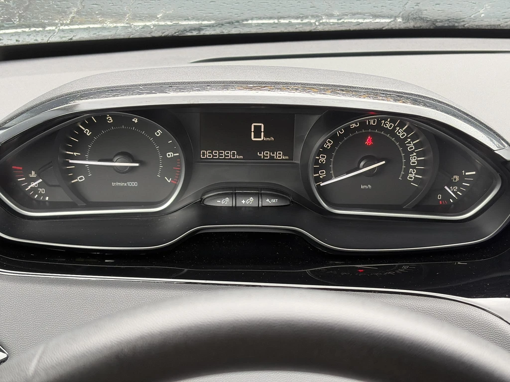 Peugeot 208 – foto 28