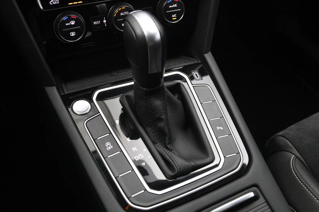 Volkswagen Passat – foto 11