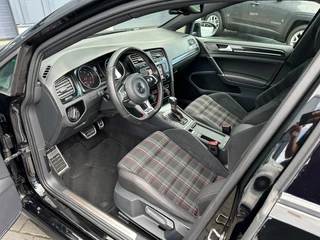 Volkswagen Golf – thumbnail 14