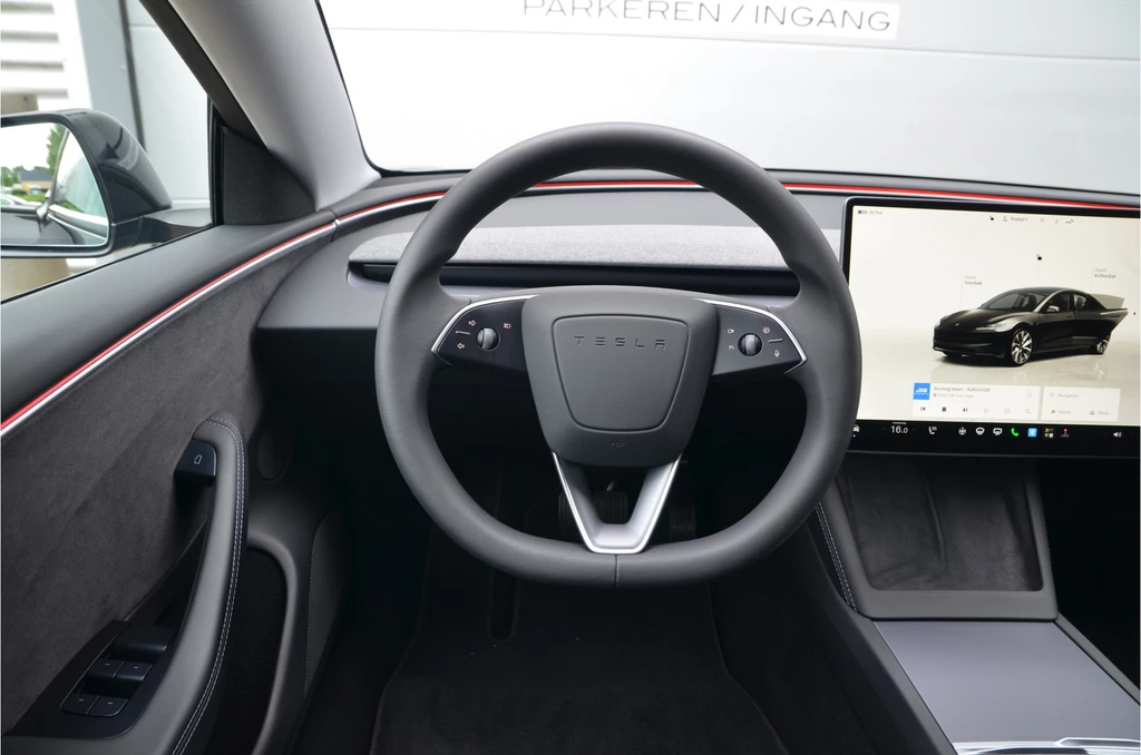 Tesla Model 3 – foto 14