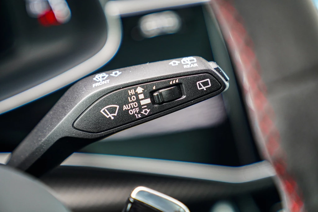 Audi RSQ8 – foto 51
