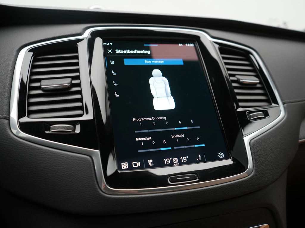Volvo XC90 – foto 25