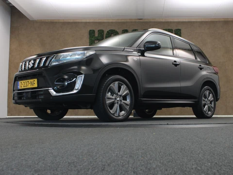 Suzuki Vitara 1.4 Boosterjet Select Smart Hybrid - ORIGINEEL NEDERLANDSE AUTO - AFNEEMBARE TREKHAAK - TREKGEWICHT 1500 KG - DODEHOEKDETECTIE - APPLE CARPLAY/ANDROID AUTO - BLUETOOTH TELEFOONVOORBEREIDING - CRUISE CONTROL ADAPTIEF - CLIMATE CONTROL - VOORSTOELEN VERWARMD -