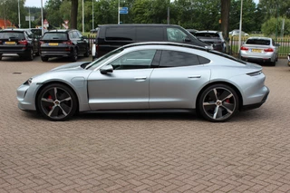 Porsche Taycan – thumbnail 2