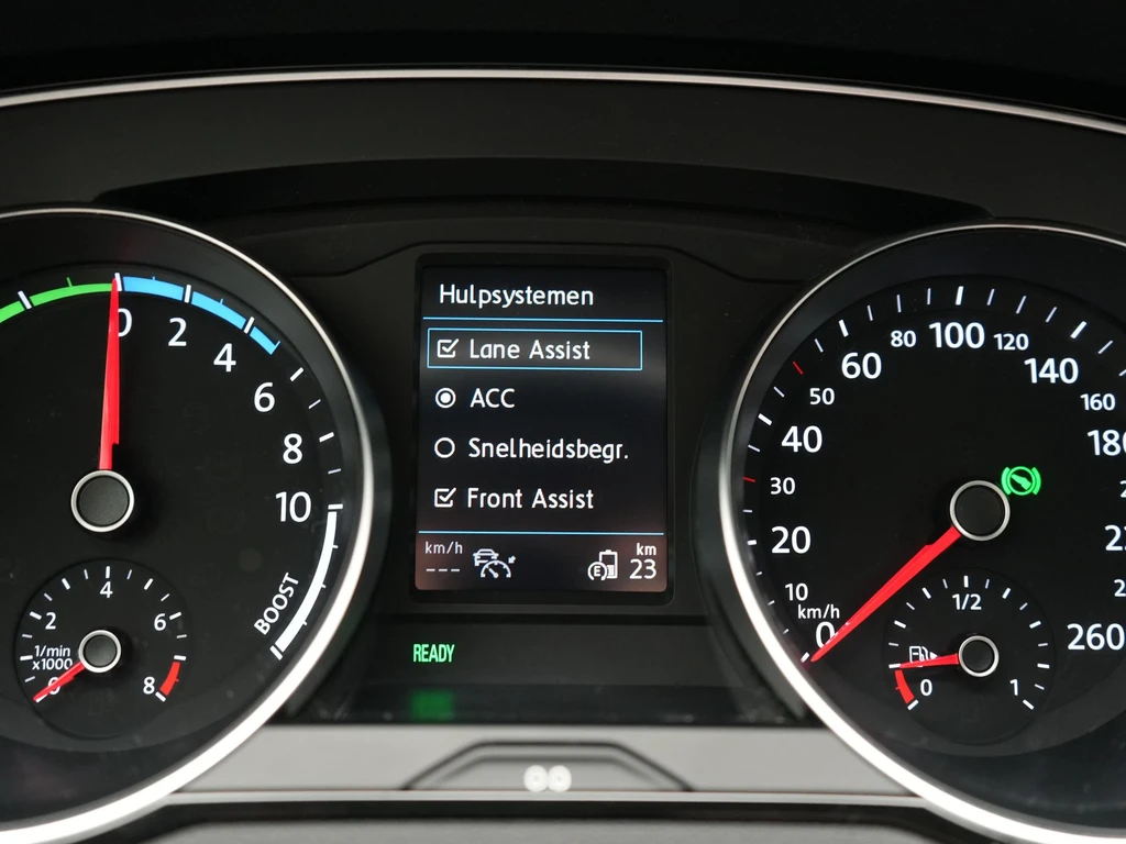 Volkswagen Passat – foto 38
