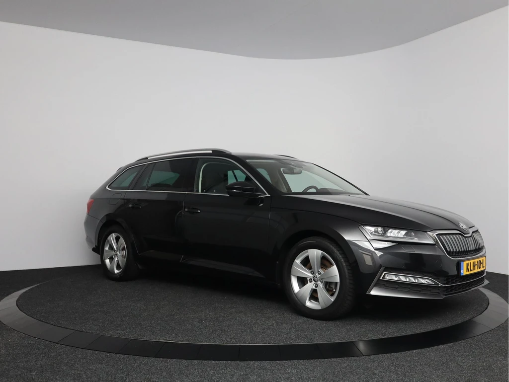 Škoda Superb – foto 8