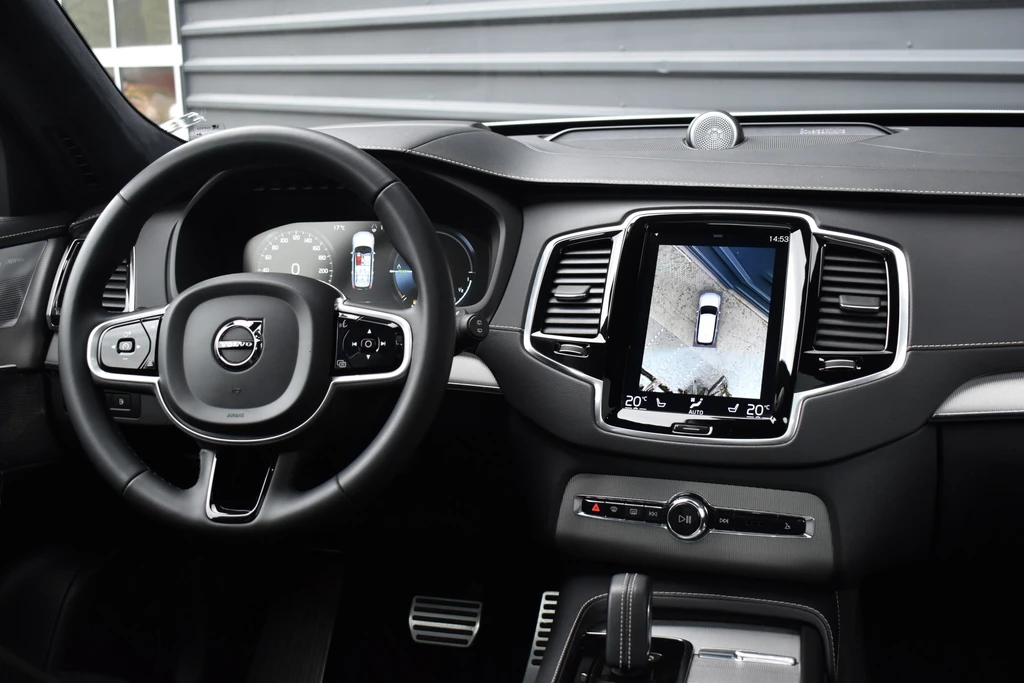 Volvo XC90 – foto 8