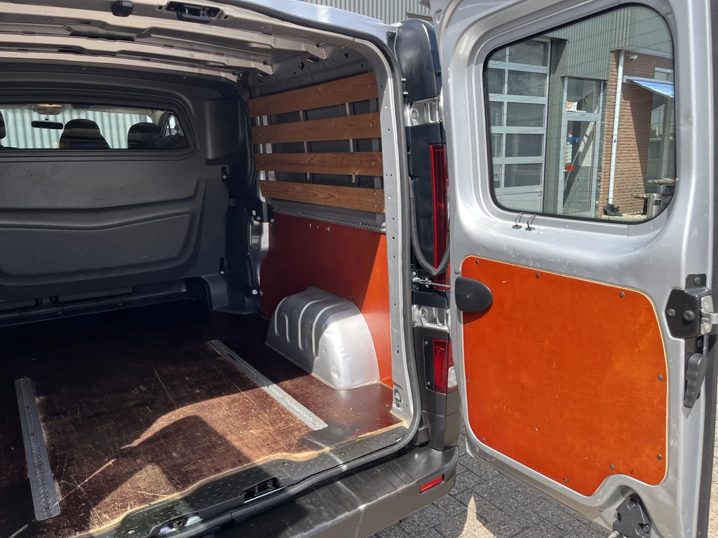 Renault Trafic – foto 23