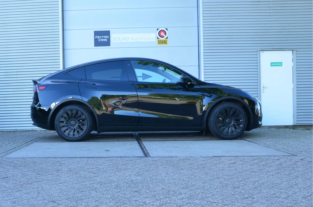 Tesla Model Y – foto 4