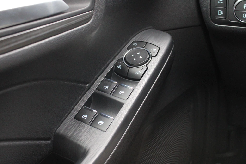 Ford Kuga – foto 23