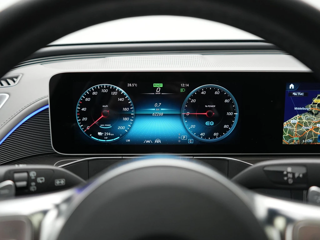 Mercedes-Benz EQC – foto 29