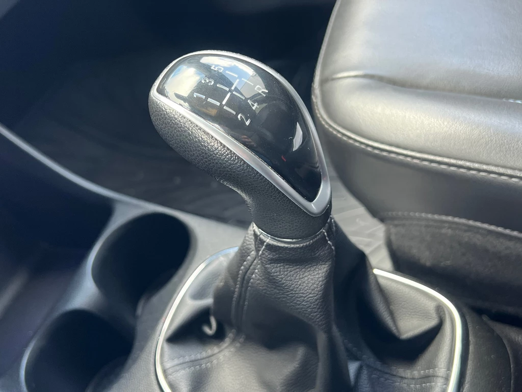 Opel KARL – foto 22