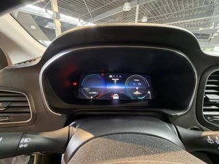 Renault Megane E-Tech – thumbnail 19