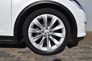 Tesla Model X – thumbnail 31