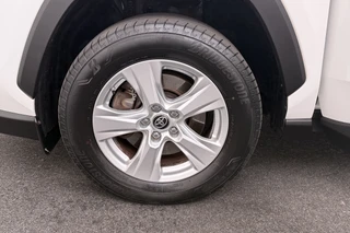 Toyota RAV4 – thumbnail 7