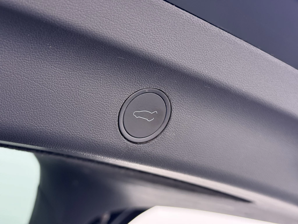 Tesla Model Y – foto 26
