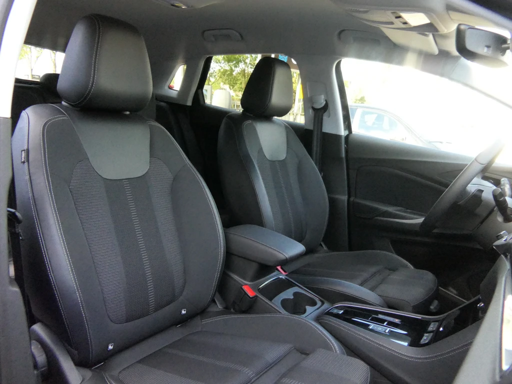 Opel Grandland – foto 16