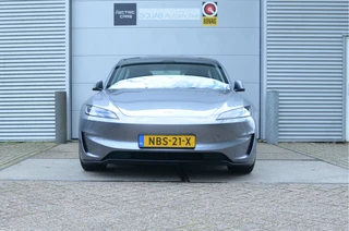 Tesla Model 3 – thumbnail 5