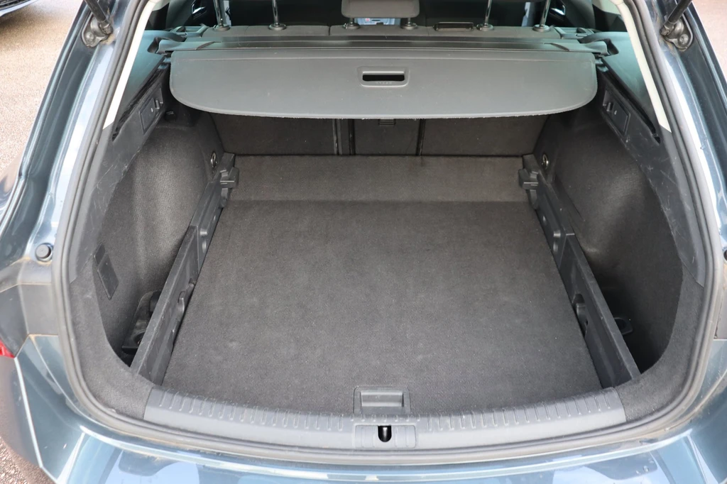 SEAT Leon – foto 30