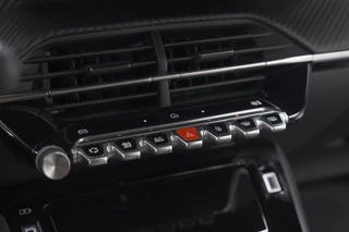 Peugeot 2008 – thumbnail 58