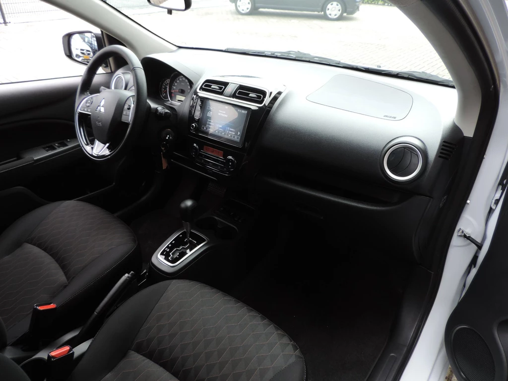 Mitsubishi Space Star – foto 14