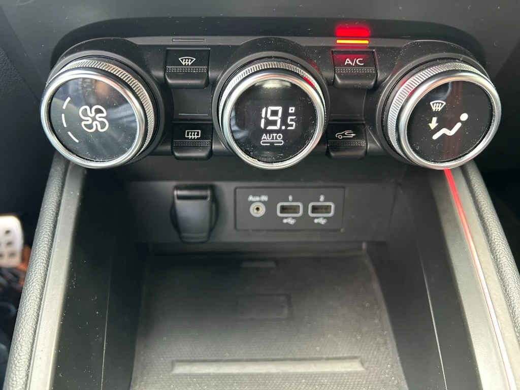 Renault Clio – foto 24
