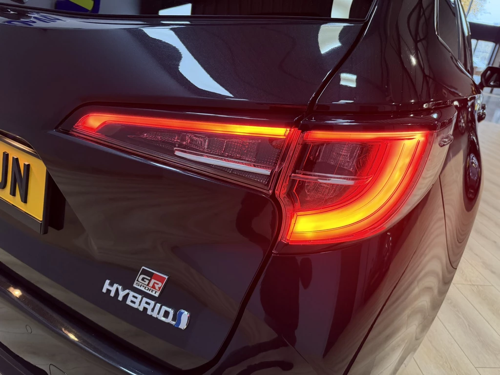 Toyota Corolla Touring Sports – foto 11