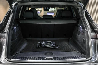 Porsche Cayenne – thumbnail 25