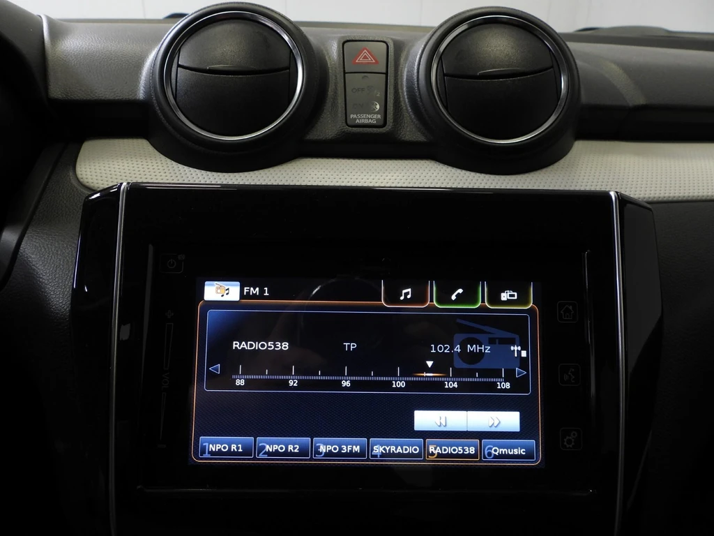 Suzuki Swift – foto 12