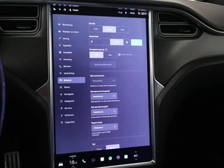Tesla Model X – thumbnail 55