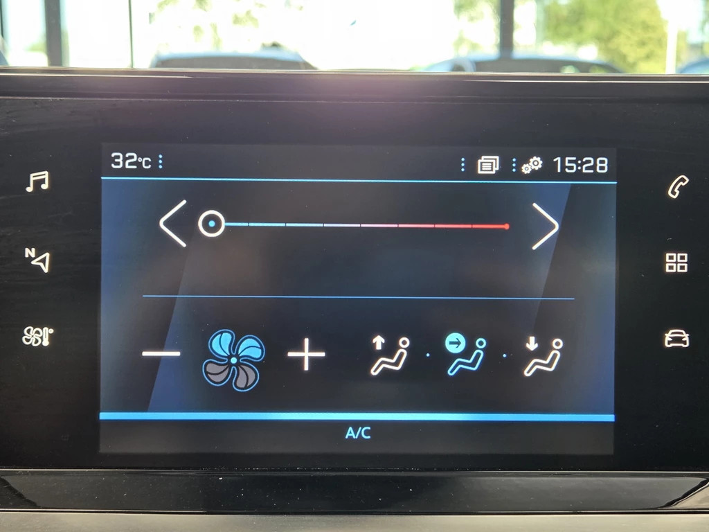 Peugeot 208 – foto 37