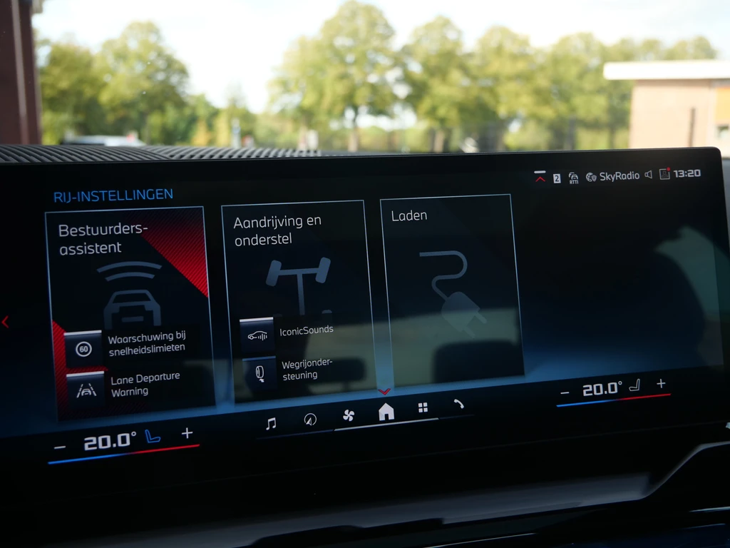 BMW i5 – foto 23