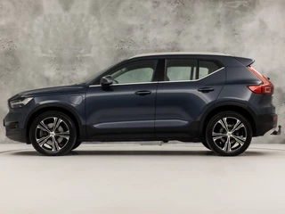 Volvo XC40 – thumbnail 2