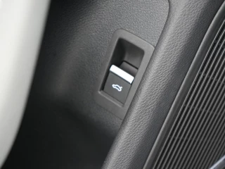 Audi RS4 – thumbnail 37