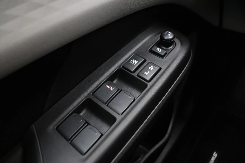 Suzuki Swift – foto 18