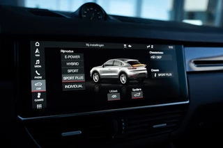 Porsche Cayenne – thumbnail 18
