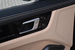 Porsche Cayenne – thumbnail 31