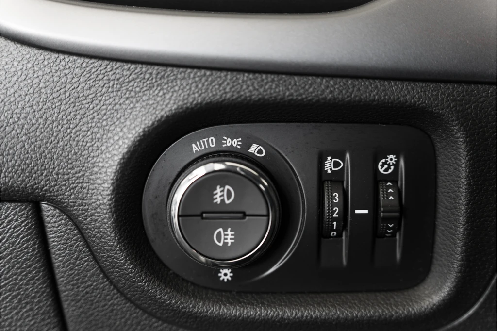 Opel Astra – foto 26