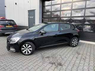 Renault Clio – thumbnail 2