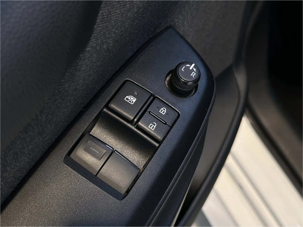 Toyota Yaris – foto 21