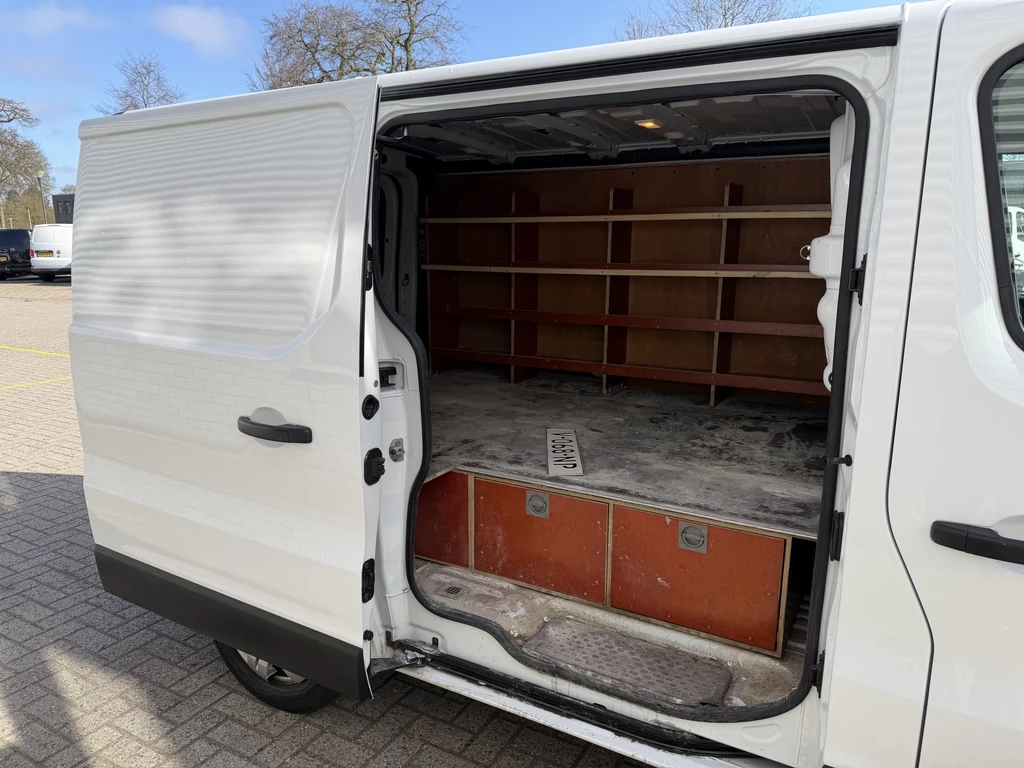 Opel Vivaro – foto 9