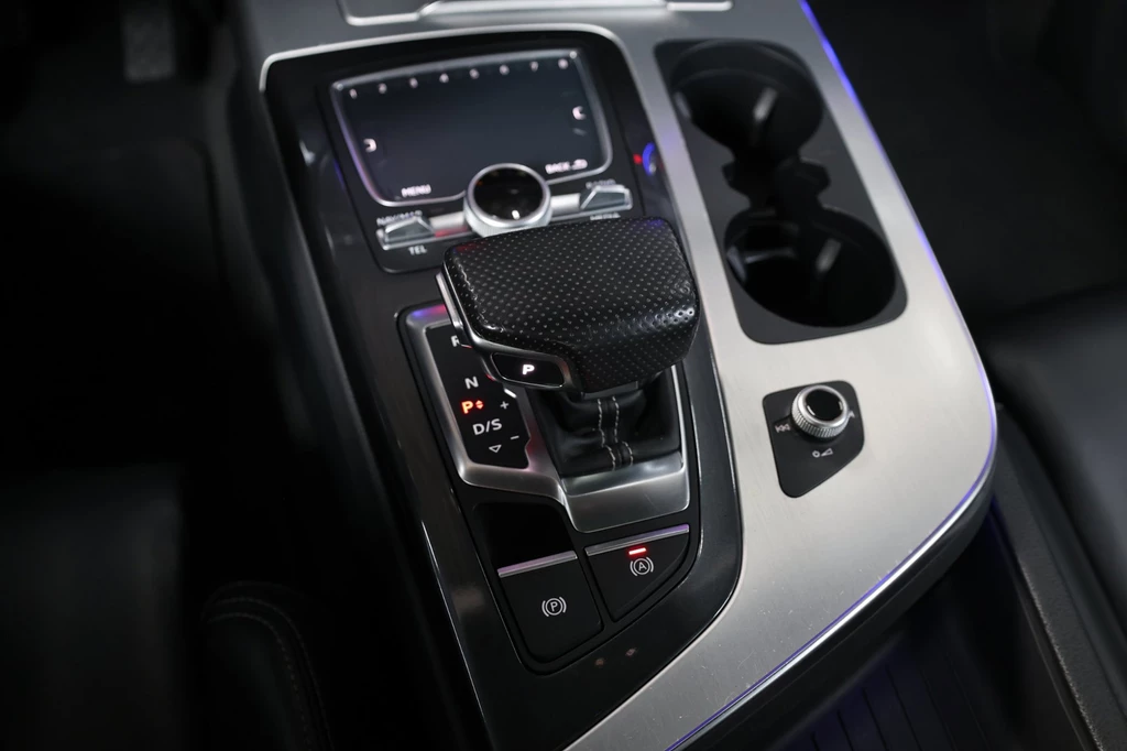 Audi Q7 – foto 22