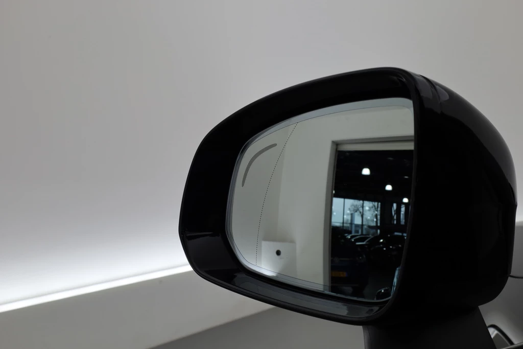 Volvo XC90 – foto 11