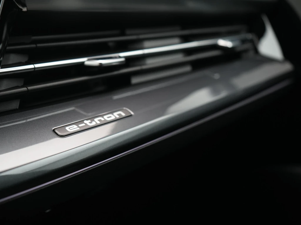 Audi Q4 e-tron – foto 48