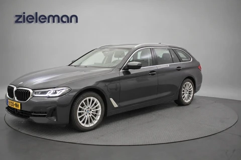BMW 5 Serie Touring 530e xDrive Business Edition Plus - Carplay, Camera, Memory, Harman/Kardon, Trekhaak