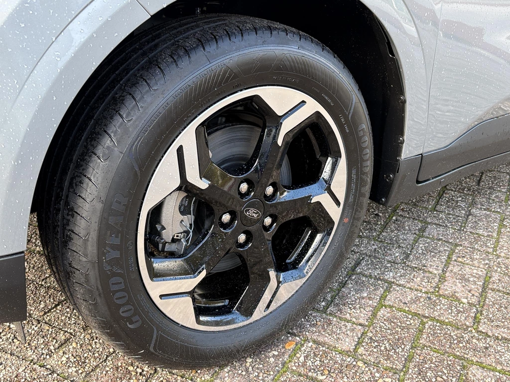 Ford E-Transit Courier – foto 12