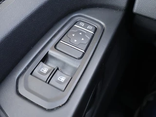 Renault Trafic – thumbnail 12