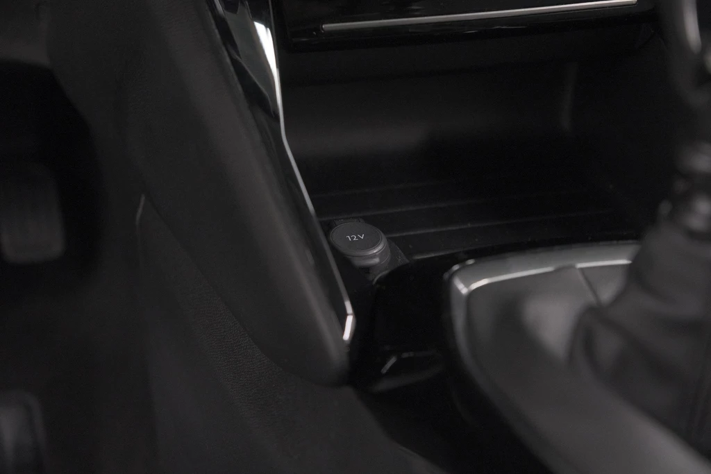 Peugeot 208 – foto 48