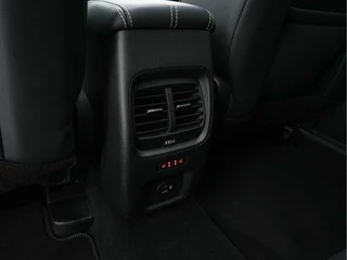 Ford Kuga – thumbnail 26